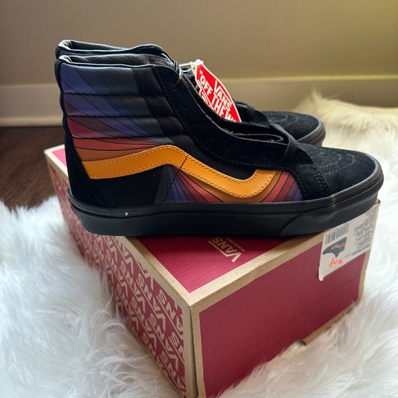 NWT • Vans • SK8 HI Reissue • Black + Rainbow • Size Women’s 7.5 - Picture 9 of 16